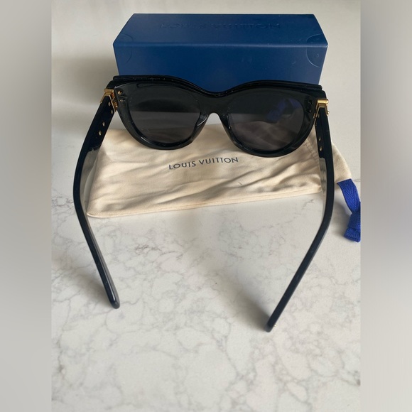 Louis Vuitton Unisex Style Cat Eye Glasses - Picture 3 of 5